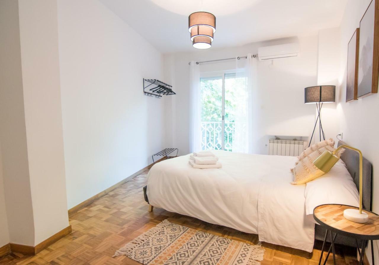 Lobos Apartment Granada Exterior photo